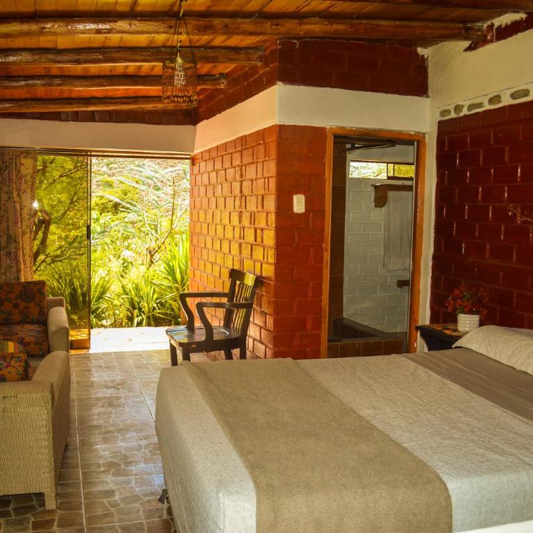 Casa de Campo en la Campiña de Caraz - Two-Bedroom House - 9