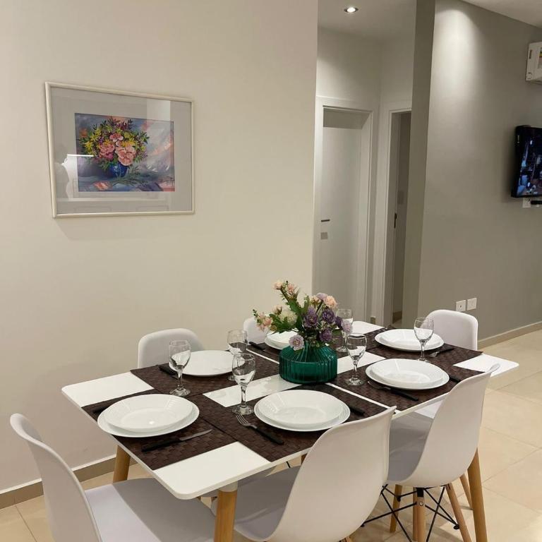 Departamento Bitcoins House Junin 3 - Two-Bedroom Apartment with Balcony - 4
