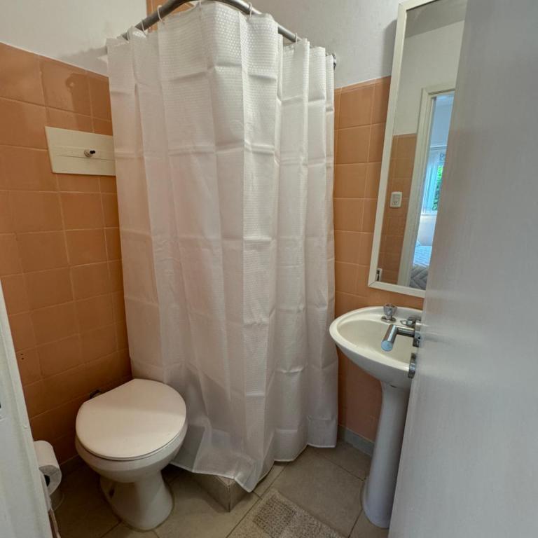 Departamento con patio privado en Punta Mogotes - Apartamento Estándar - 9