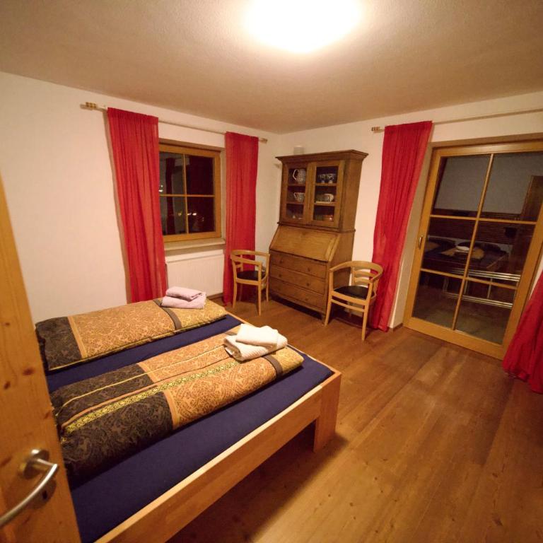 Haus Schwänli mit Kachelofen und Sauna - Haus mit 4 Schlafzimmern - 32
