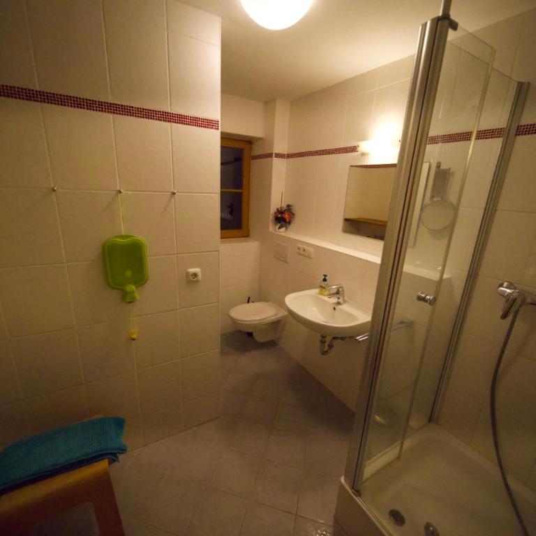 Haus Schwänli mit Kachelofen und Sauna - Haus mit 4 Schlafzimmern - 46