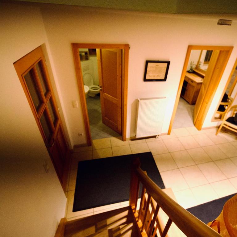 Haus Schwänli mit Kachelofen und Sauna - Haus mit 4 Schlafzimmern - 56