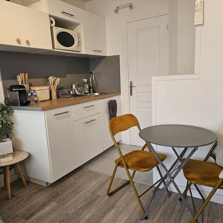 Studio 2 personnes Vue Mer Climatisé Linge Maison - Apartamento de 1 dormitorio - 5