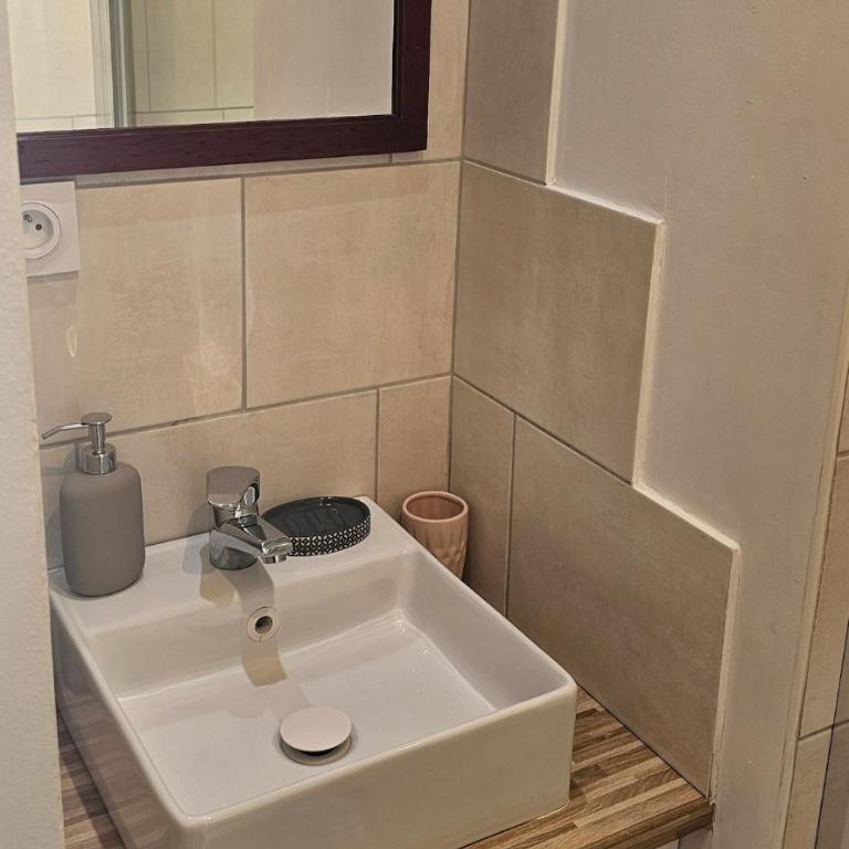 Studio 2 personnes Vue Mer Climatisé Linge Maison - Apartamento de 1 dormitorio - 10