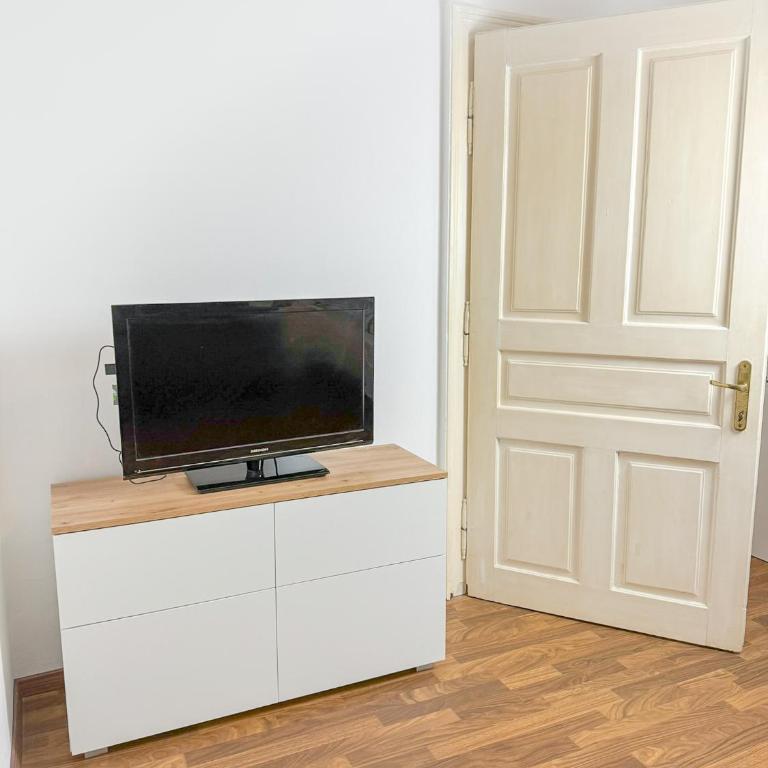 Serenity Apartment Essential - Appartement 1 Chambre de Luxe - Vue sur Jardin - 7