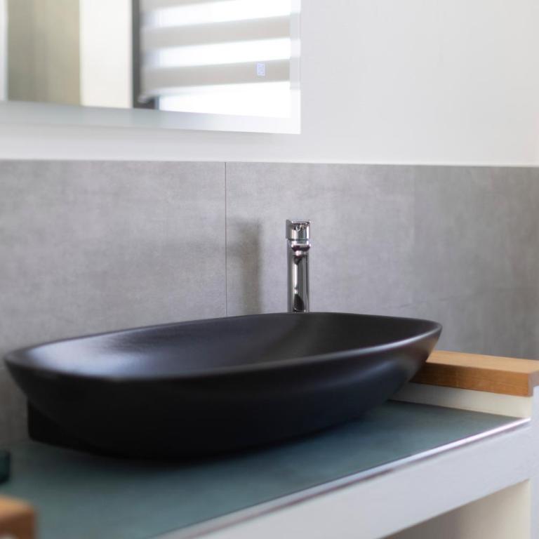 Associazione Garage24 Aps Ets - Monolocale con Divano-Letto - 5