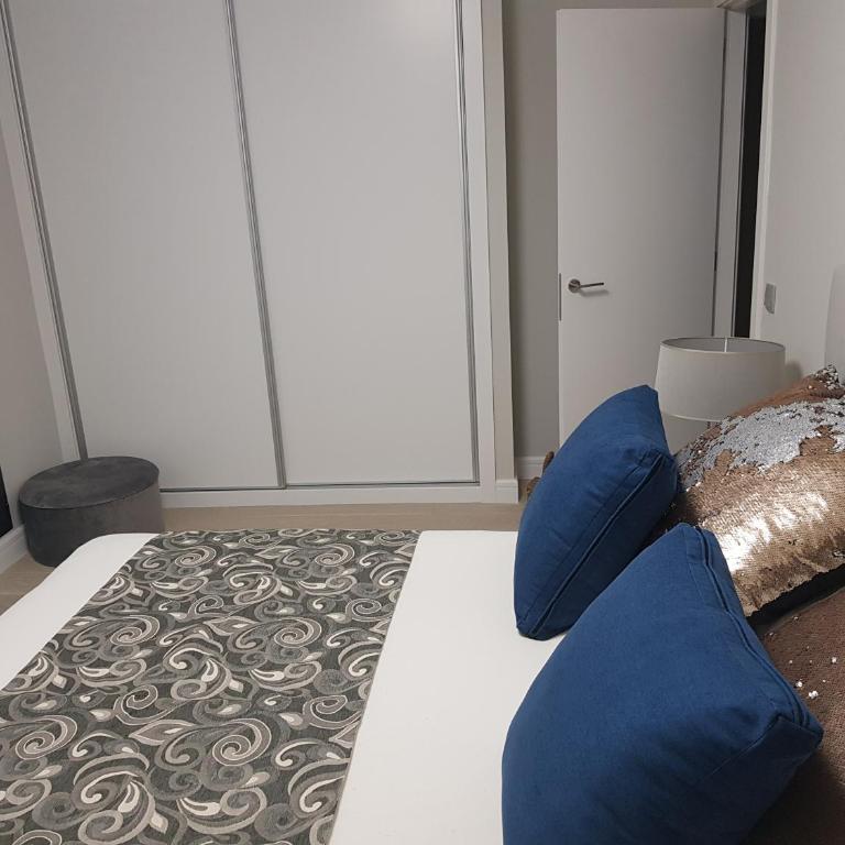 Luxury Home - Two-Bedroom Deluxe Apartment - 19