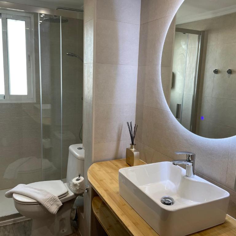 Malaga Center Flat Hospitality - Apartamento de 2 dormitorios - 21
