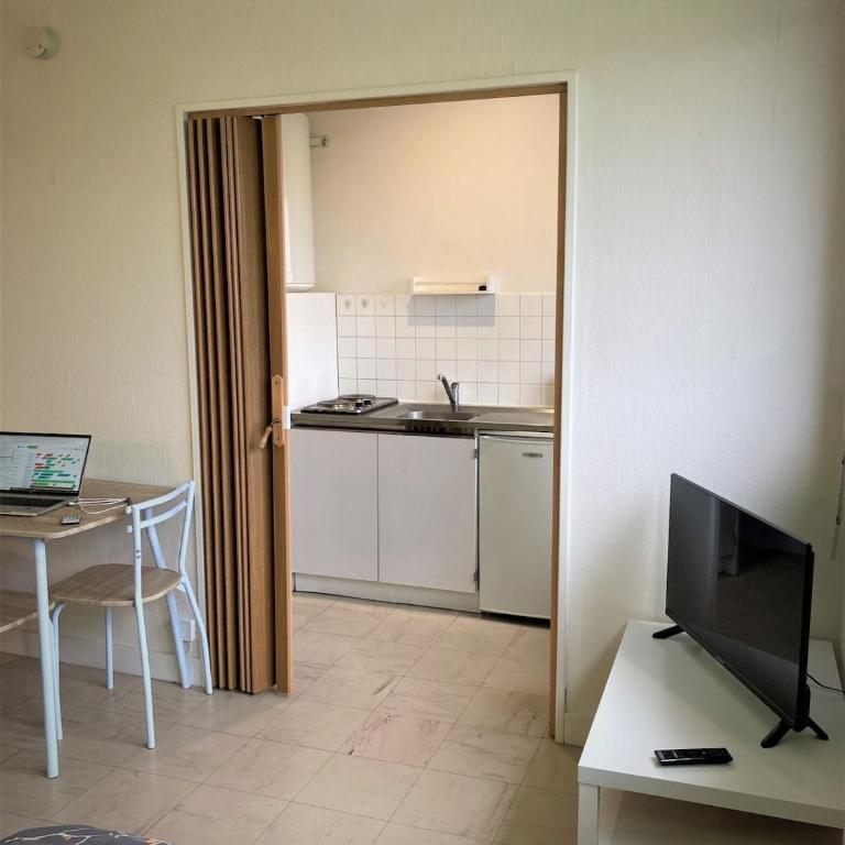 Appartement double à LIMOGES - Apartment mit 1 Schlafzimmer - 5