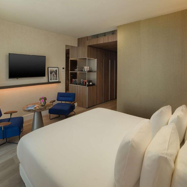 NH Collection Milano CityLife - Family Interconnecting Room (2 Adults + 2 Children) - 2