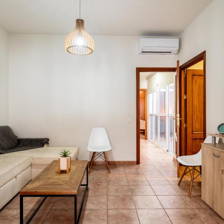 AoA Casa Triana Familiar con Terraza - Apartamento de 2 dormitorios con balcón y terraza - 16
