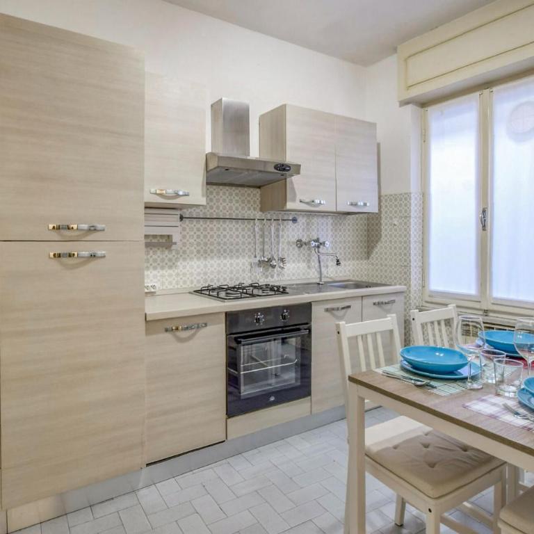 2 Bedroom Amazing Apartment In Moneglia - Two-Bedroom Apartment - 4