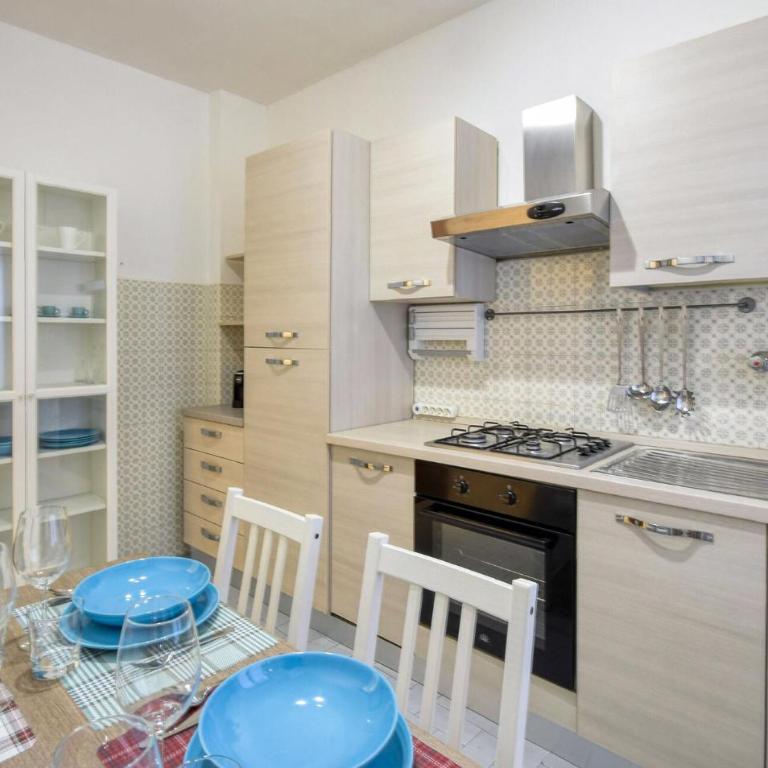2 Bedroom Amazing Apartment In Moneglia - Two-Bedroom Apartment - 6