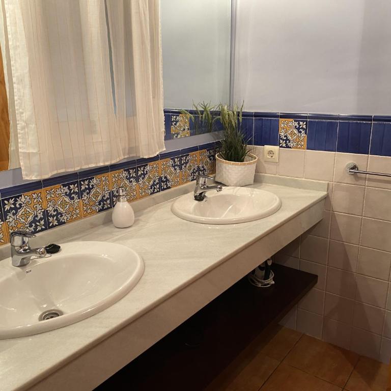 Casa el Paraíso del Lago Alojamiento Rural - Casa de 3 dormitorios - 42