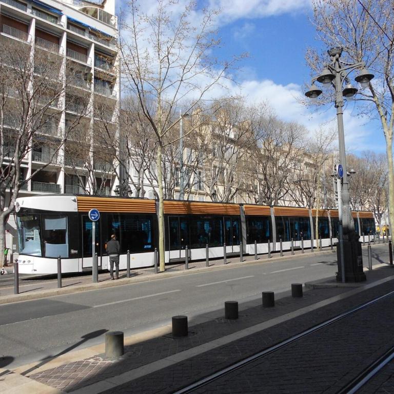 T4 2 ch avec bureau idéal déplacement pro et bail mobilité - Appartement 3 Chambres - 14