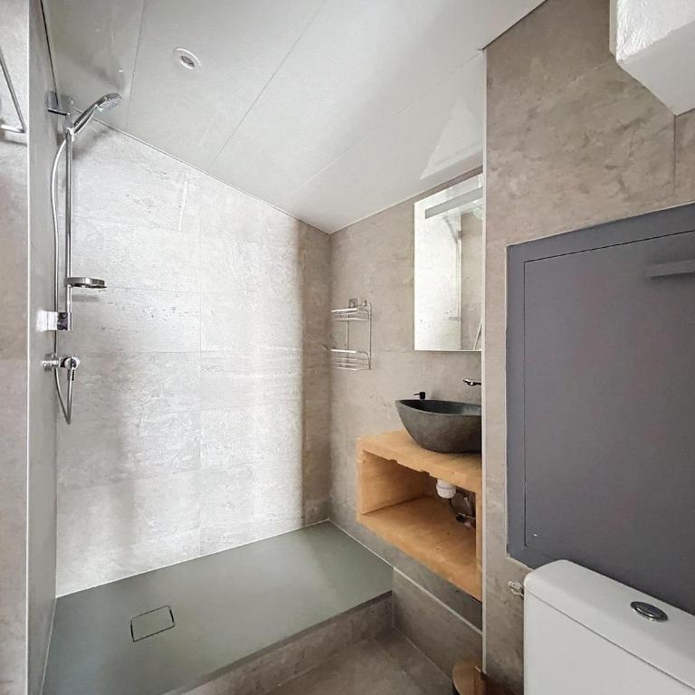 Le Balcon d'Uble - One-Bedroom Apartment - 3