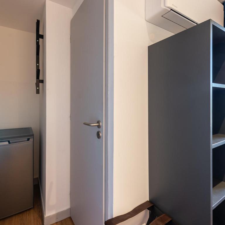 Les Tonnelles - Chambre Simple avec Salle de Bains Privative - 3