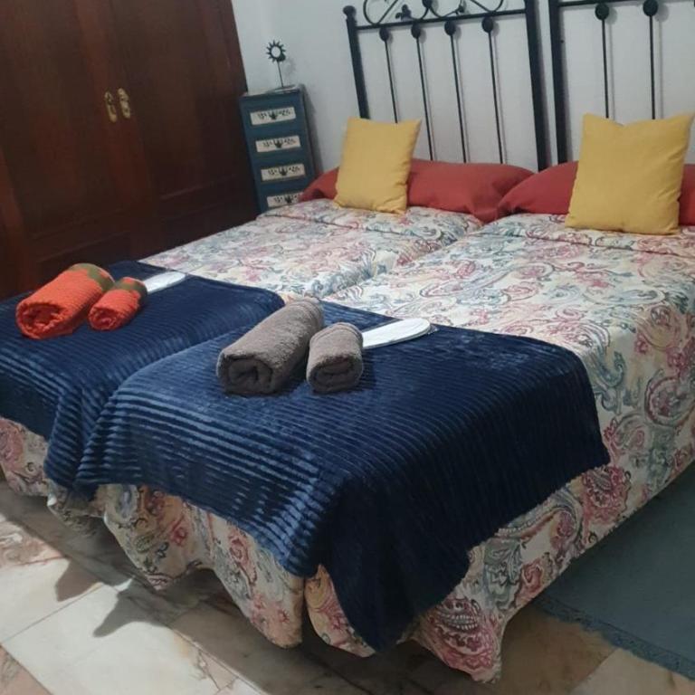 Casa Con Alma # junto a estación de trenes y muy cerca del centro - Casa de 3 dormitorios - 33