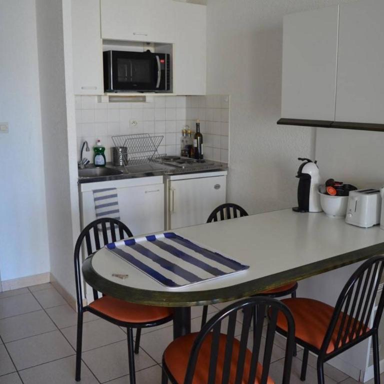 Appart Studio - cabine 4 couchages BANYULS SUR MER BN120-3204 - Apartment - 2