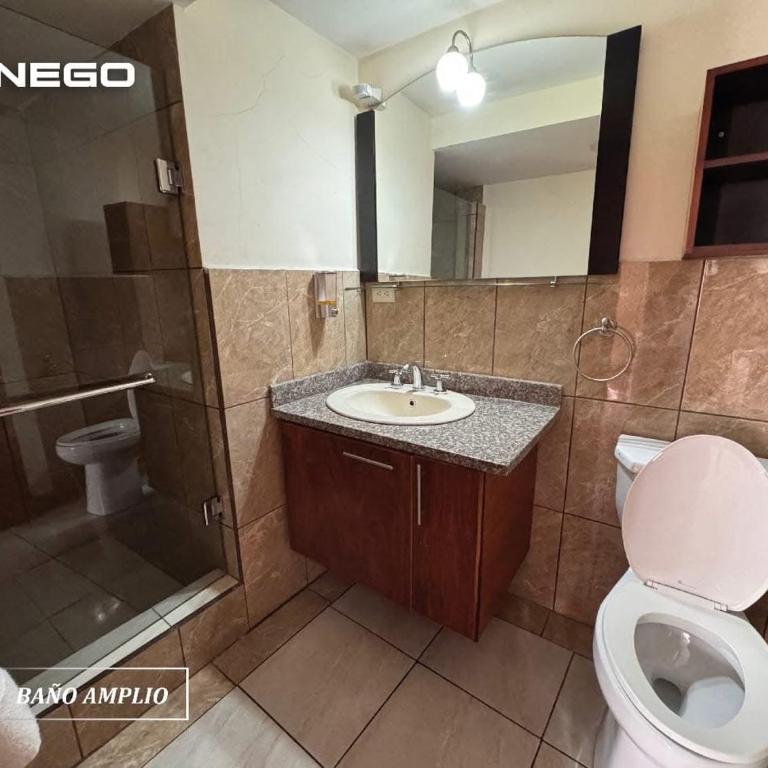 Suites Tarqui - Habitación cuádruple - 5