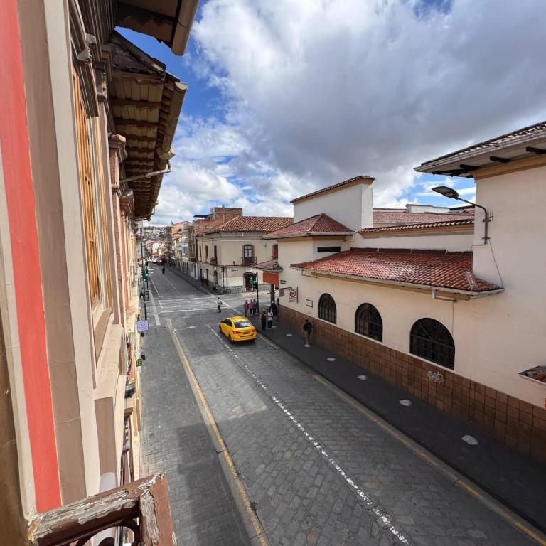 Suites Tarqui - Habitación cuádruple - 7