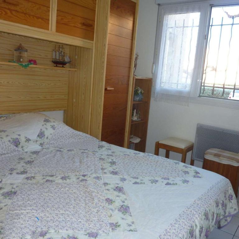 Appartement rez-de-jardin avec piscine et parking à Marseillan-Plage - FR-1-387-63 - Appartement (6 Adultes) - 15