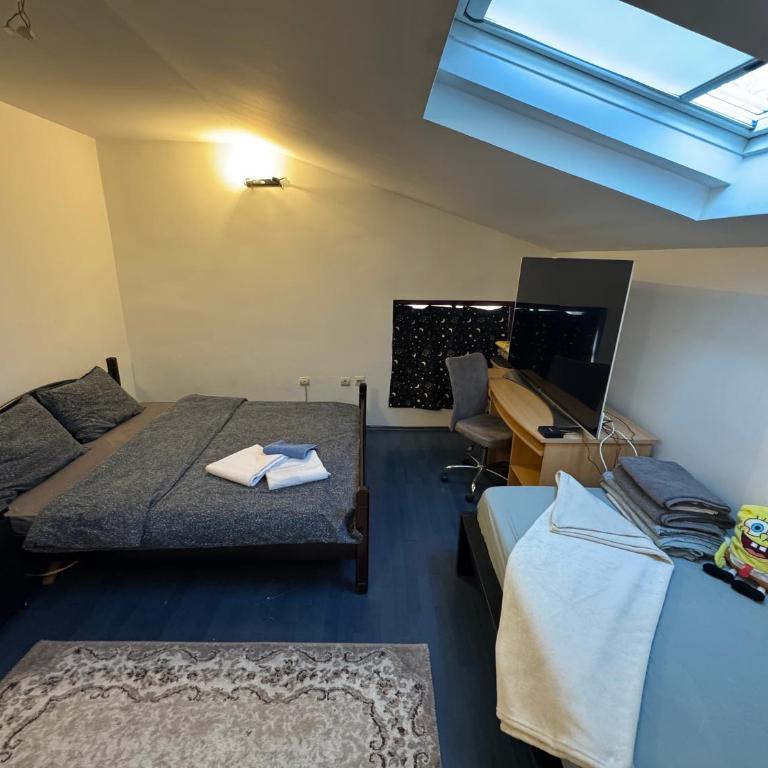 Deluxe Apartments Belgrade Downtown Dorcol - Three-Bedroom Apartment - 12
