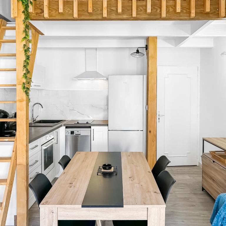 Maison charmante clim et balcon en centre ville - Maison 2 Chambres - 18