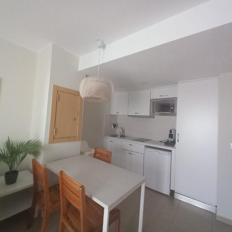 vista lobos flamingo beach - One-Bedroom Apartment - 7