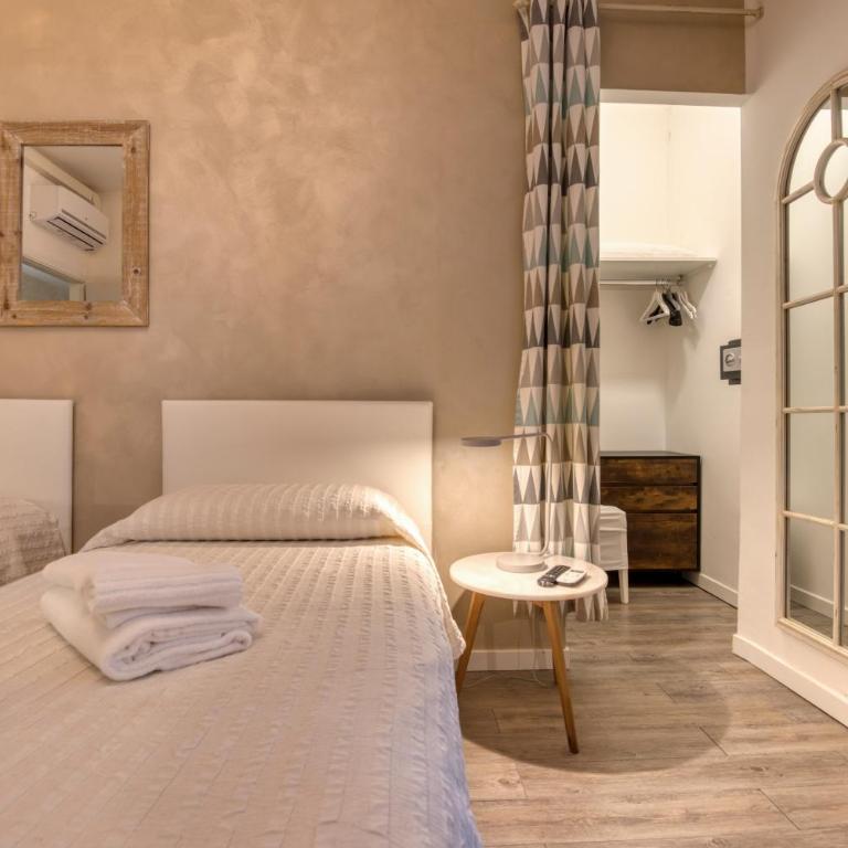 Maison Castelli - Camera Doppia con Letti Singoli con Bagno Privato - 7