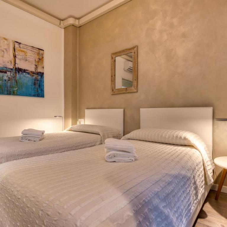 Maison Castelli - Camera Doppia con Letti Singoli con Bagno Privato - 6