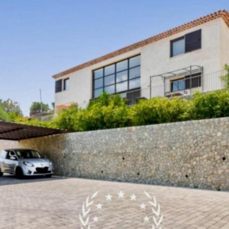 Villa Hélios - Vue Mer et Ville panoramique - Clim - Piscine - Luxe - Villa 3 Chambres - 10