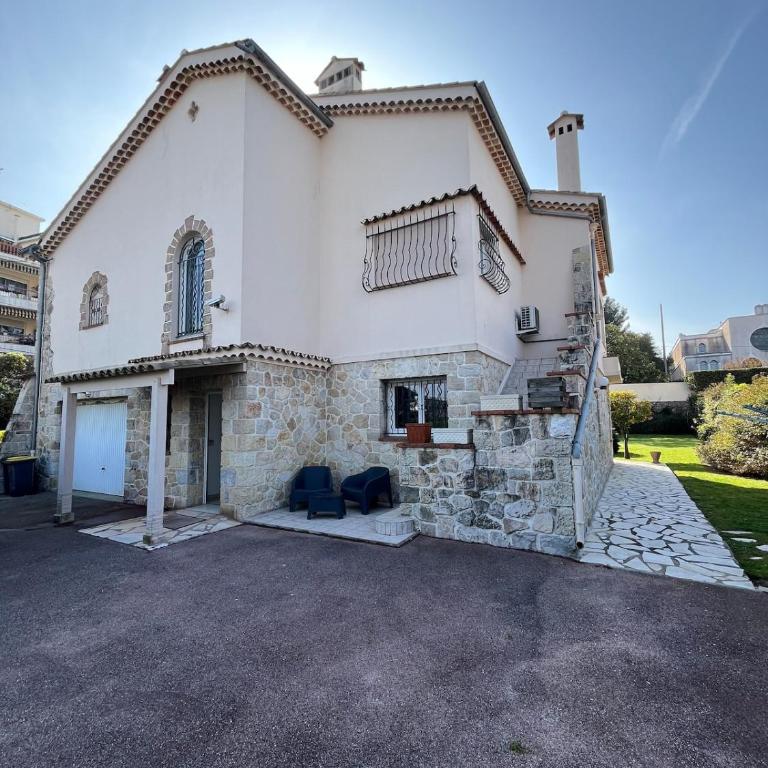 Welcome to Belle Provence - Villa - 10