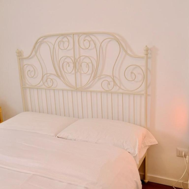 La Nuova Casa Di Zia - near metro A Ponte Lungo - Appartamento con 2 Camere da Letto - 20