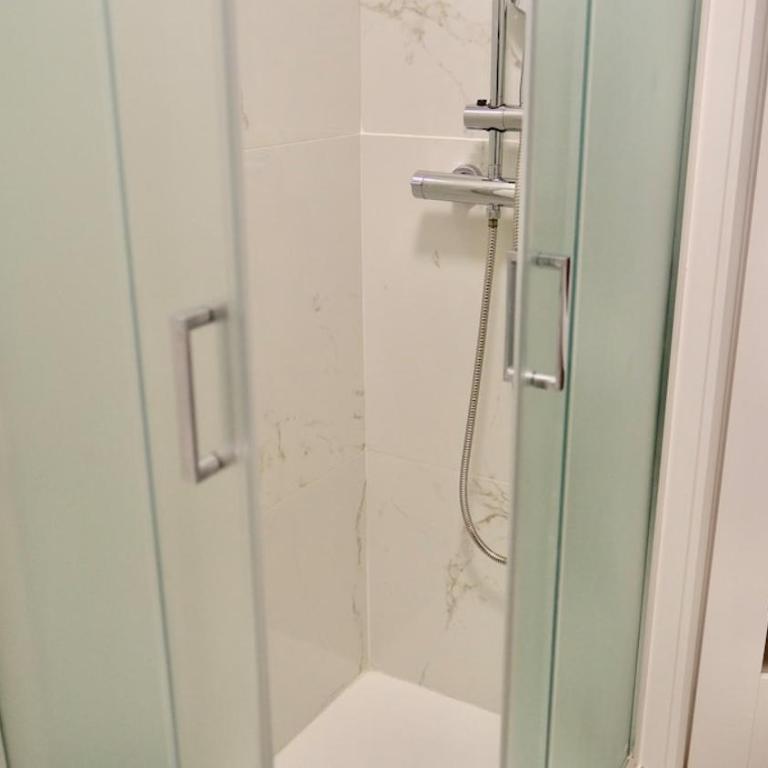 La Nuova Casa Di Zia - near metro A Ponte Lungo - Appartamento con 2 Camere da Letto - 28