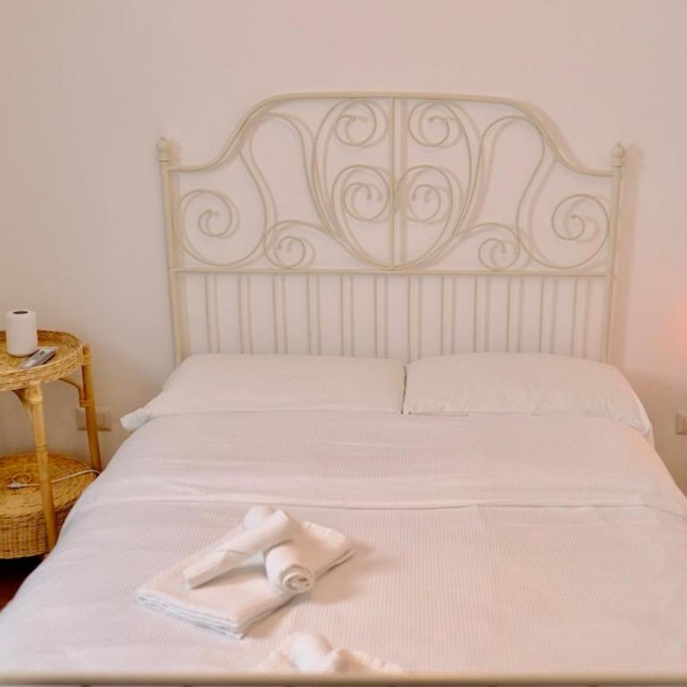 La Nuova Casa Di Zia - near metro A Ponte Lungo - Appartamento con 2 Camere da Letto - 33