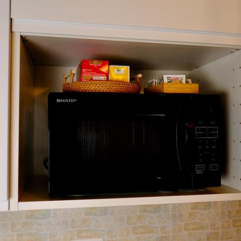 La Nuova Casa Di Zia - near metro A Ponte Lungo - Appartamento con 2 Camere da Letto - 40