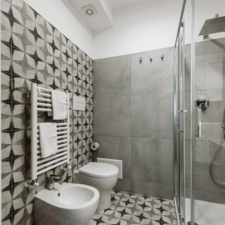 B&B LUMAS - Camera Matrimoniale/Doppia con Letti Singoli con Bagno - 7
