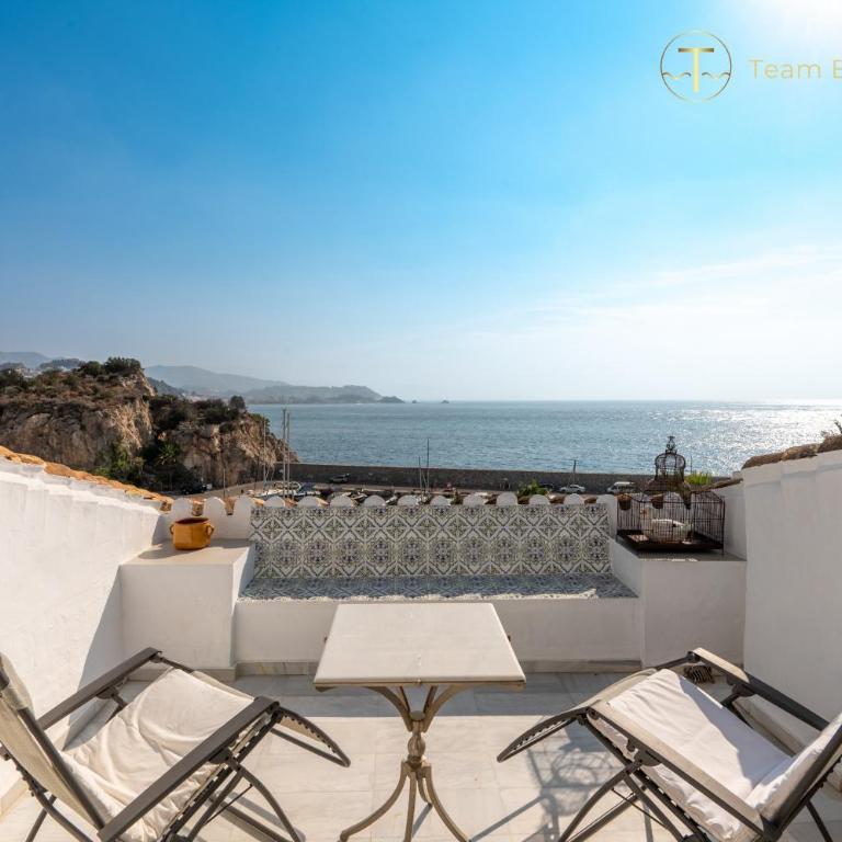 Townhouse Harbour Marina del Este-110 - Two-Bedroom Deluxe Apartment with Harbour View - 20