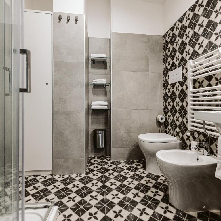 B&B LUMAS - Camera Matrimoniale/Doppia con Letti Singoli con Bagno Privato - 7