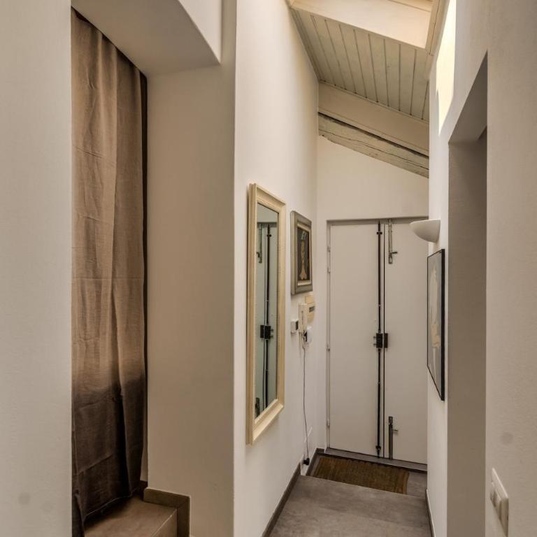 Duomo 15 min M3 Bocconi University Navigli Luxury Loft - Appartamento con 1 Camera da Letto - 24