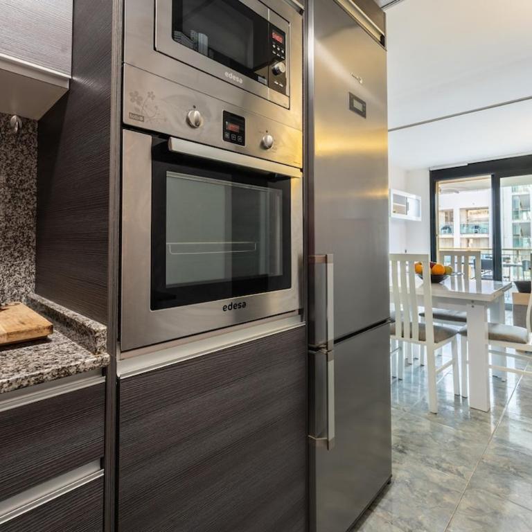 Salou-Modern-Pool-5'playa-2room-PortAvntura-AC13 - Apartamento de 2 dormitorios - 4