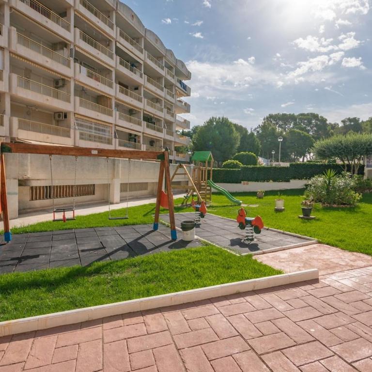 Salou-Modern-Pool-5'playa-2room-PortAvntura-AC13 - Apartamento de 2 dormitorios - 47