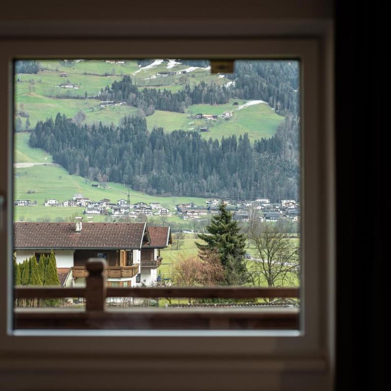 Lebe`schlitters - Das Ferienapartmenthaus im Zillertal - Studio-Apartment mit Balkon - 13