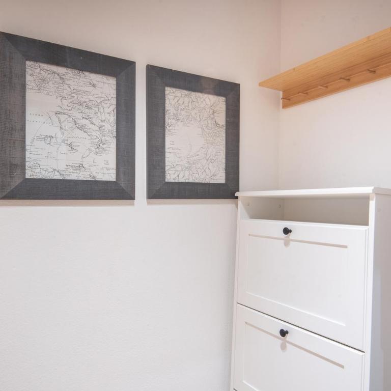 Comfortable Apartment for Groups next to Sagrada Familia, Barcelona - Three-Bedroom Apartment - 22