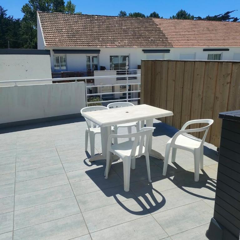 Apartment in residence with swimming pool and beach 200m away - Appartamento con 1 Camera da Letto - 5