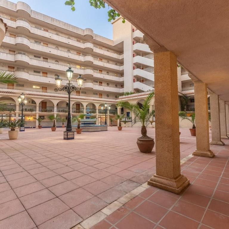 Salou-PrivateParking-Pool-2bed-PortAvntura-AA-WiFi16 - One-Bedroom Apartment - 18