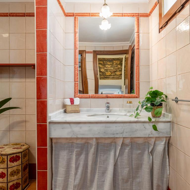 Viento del Sur - HEGO HAIZEA - Four-Bedroom Vacation Home - 28