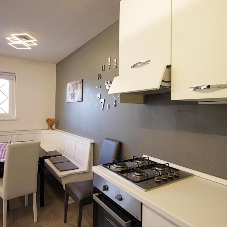CASA 4 PIOPPI - Agenzia Dolomiti Affitti - Appartamento con 2 Camere da Letto - 17