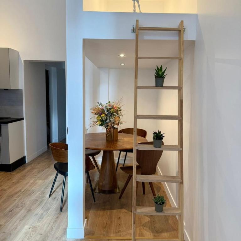 Magnifique 2 pièces - Vieux Nice - Appartement 1 Chambre - 3
